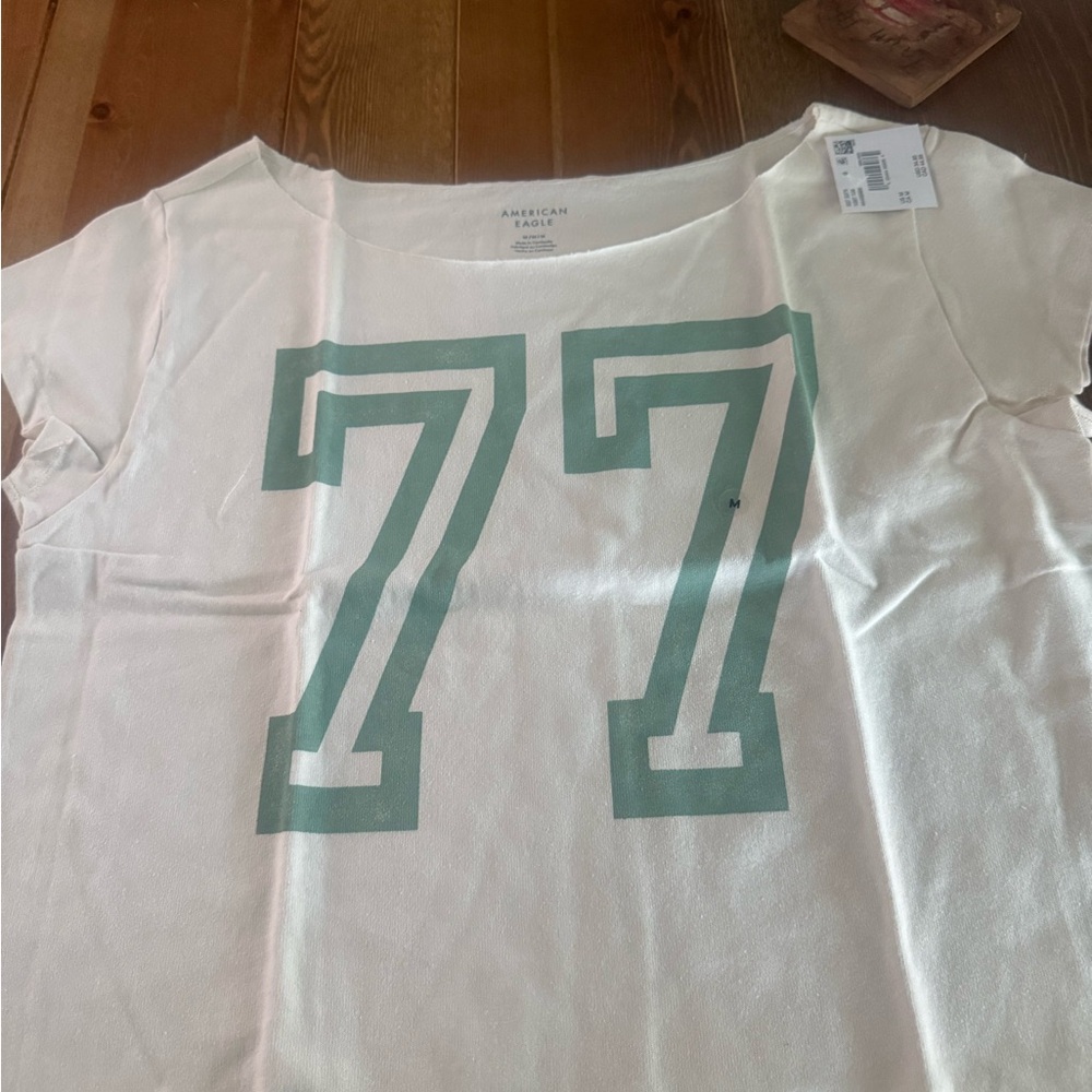 American Eagle Outfitters White Short Sleeve Tee with Mint Green 77 Graphic